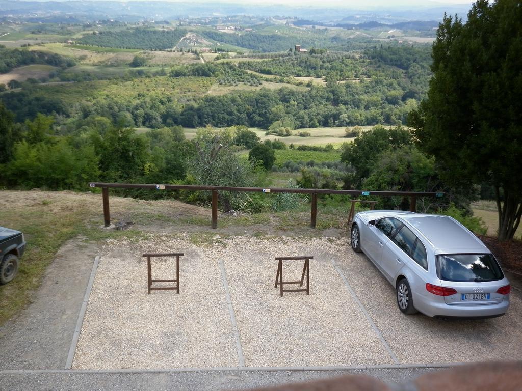Podere Le Grotte San Gimignano Bilik gambar